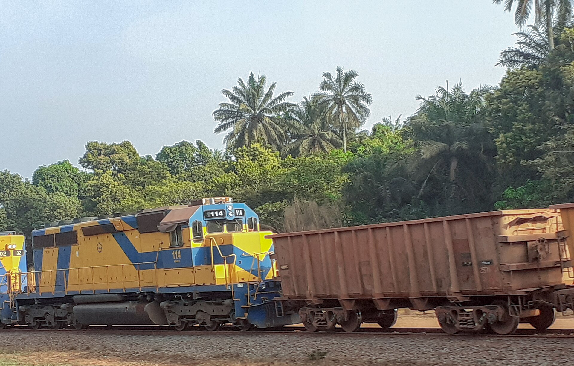 Sangarédi–Kamsar line — Bauxite train — CBG corridor